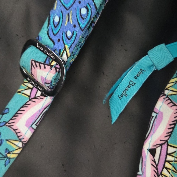 Vera Bradley Peacock Garden Teal and Pink Floral Crossbody Quilted Zipper Bag - Picture 9 of 10